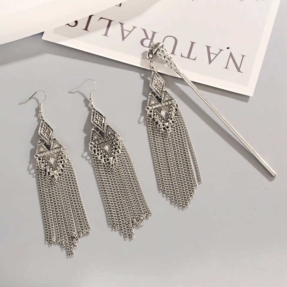 Women jewelry